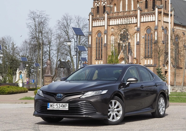 Toyota Camry cena 99500 przebieg: 148000, rok produkcji 2019 z Warszawa małe 154